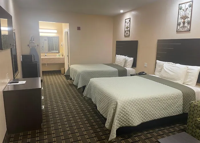 Homegate Inn & Suites West Memphis